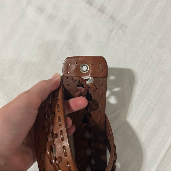 Leather belt - Picture 4 of 4